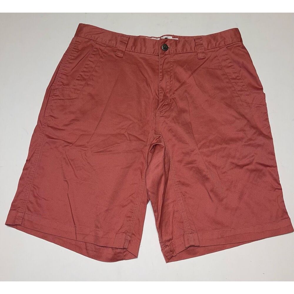 Mountain Khakis Shorts Mens 32X10 CHINOS Pink Flat‎ Front Hiking Outdoors